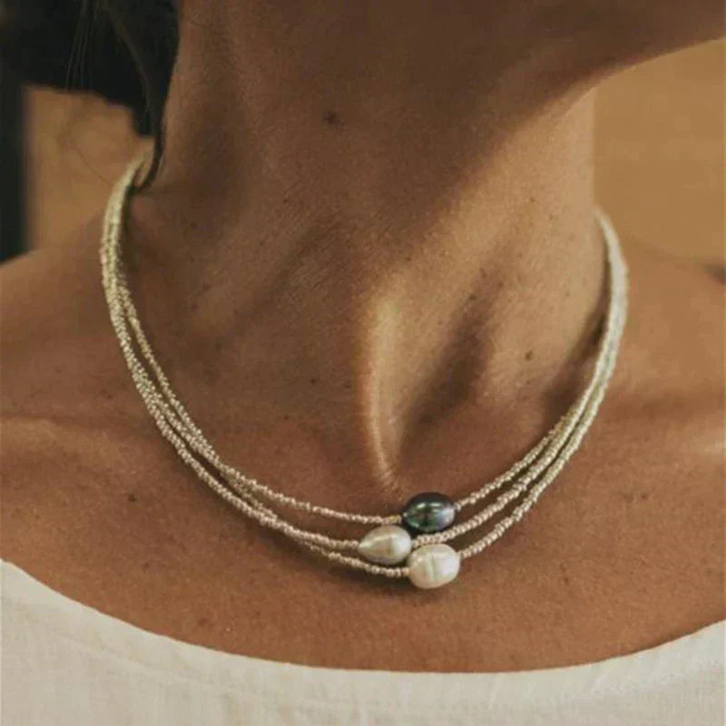 Renata | Nacre Necklace